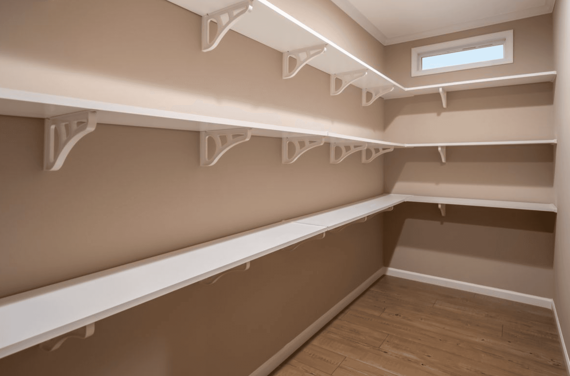 The mclemore interior home features