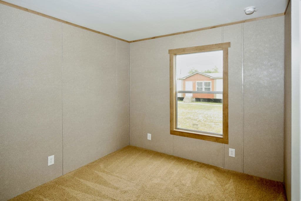 Andromeda 9348 bedroom home features