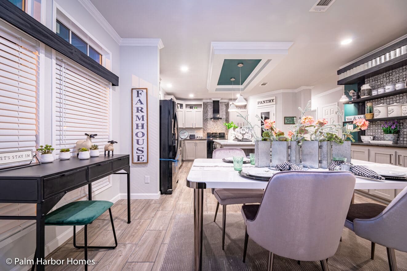 Vintage farmhouse ii 32764h interior home features