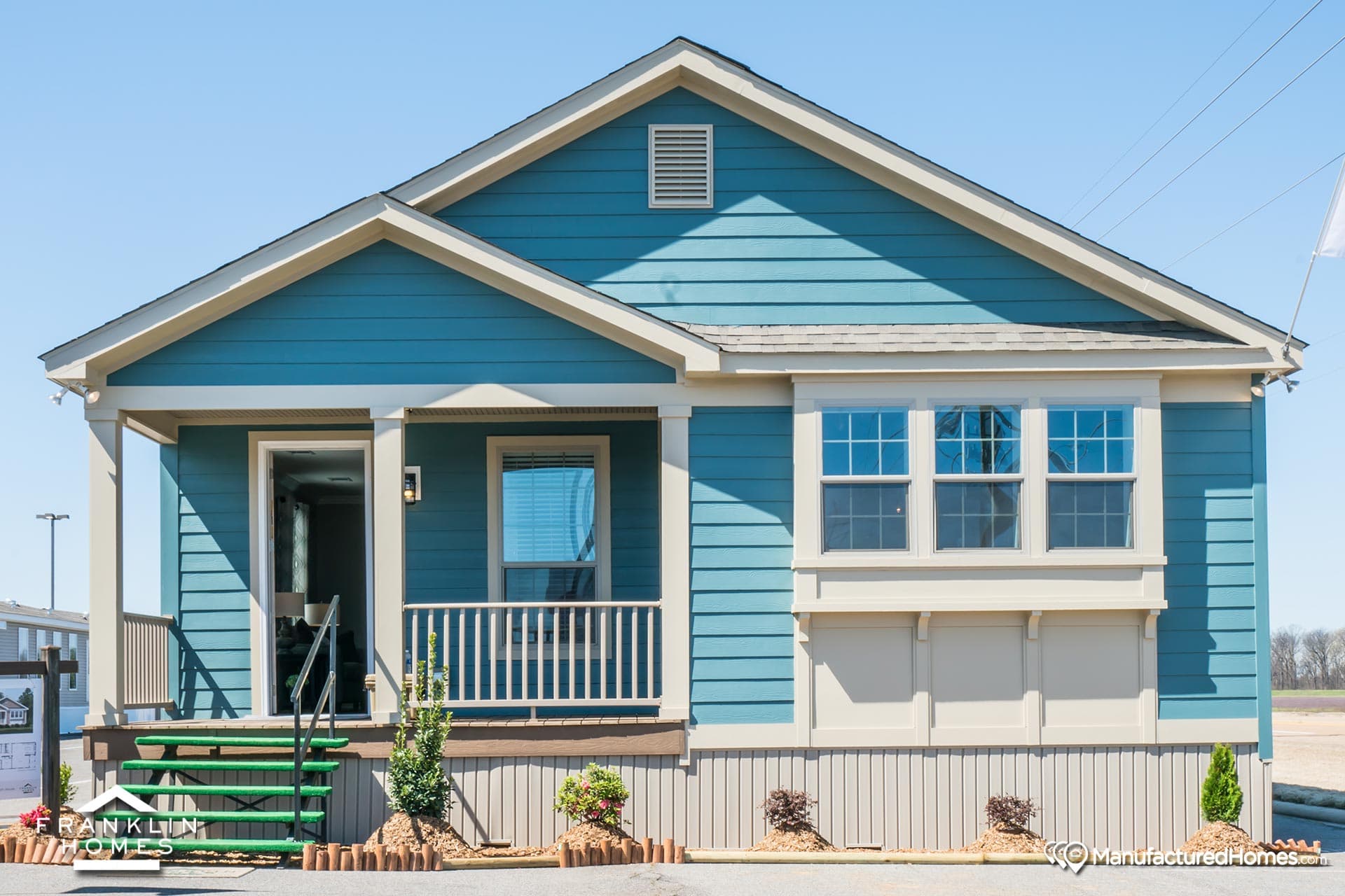 Coach house elevation and exterior home features