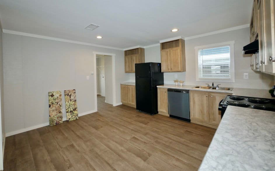 Pegasus 9340 kitchen home features