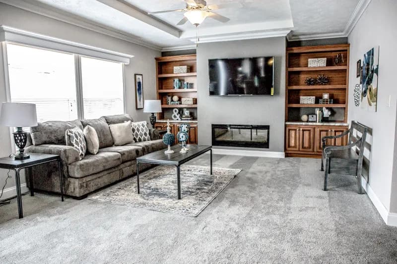 Skyliner 6334b interior home features