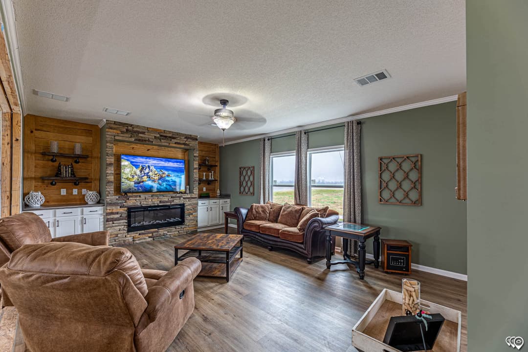 Acadia interior home features