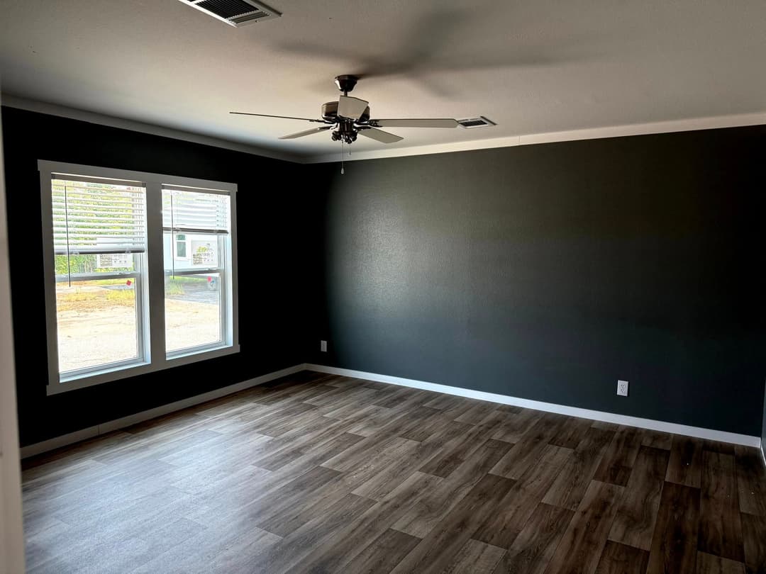 The red river interior home features