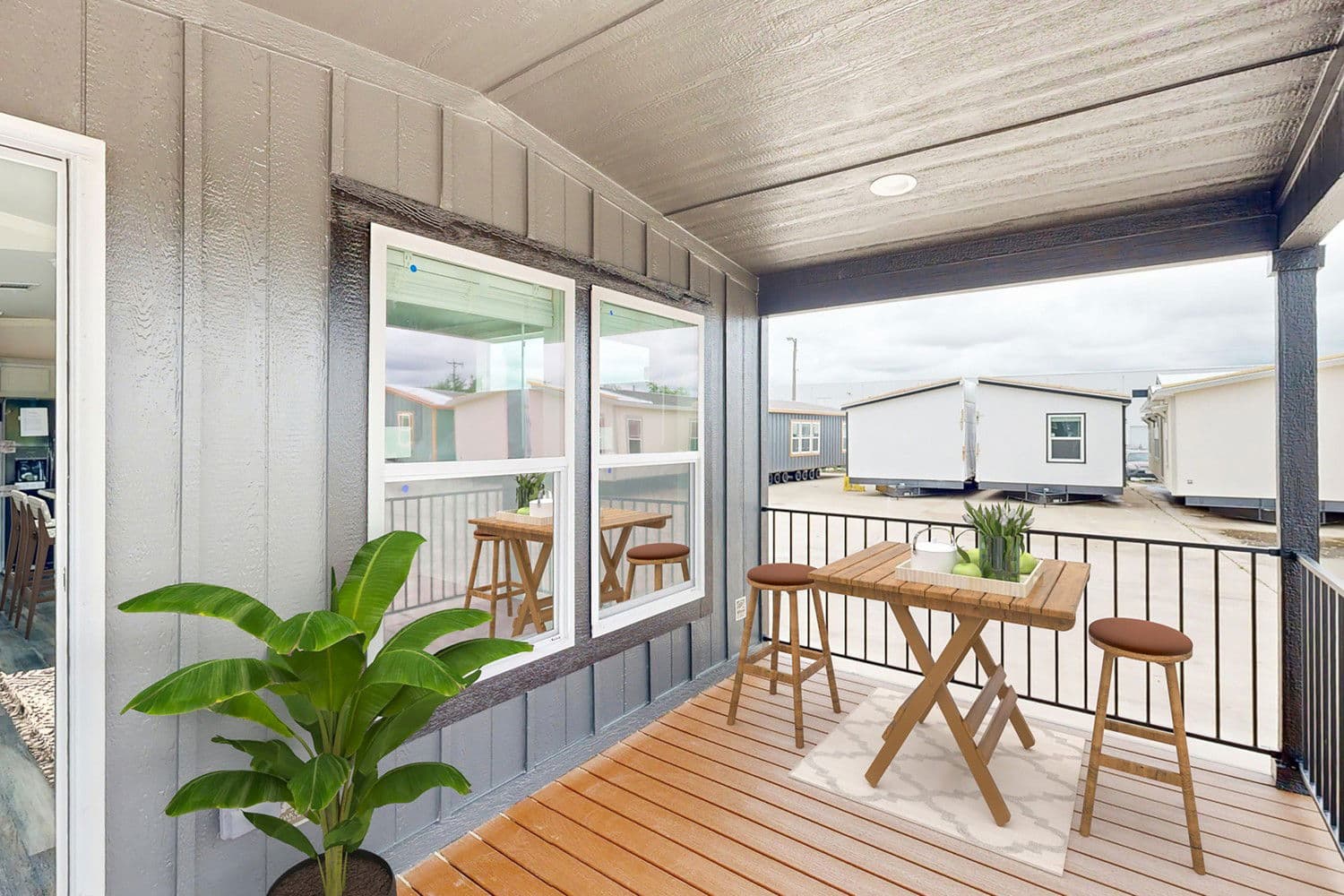 Crest d45vm hero and exterior home features