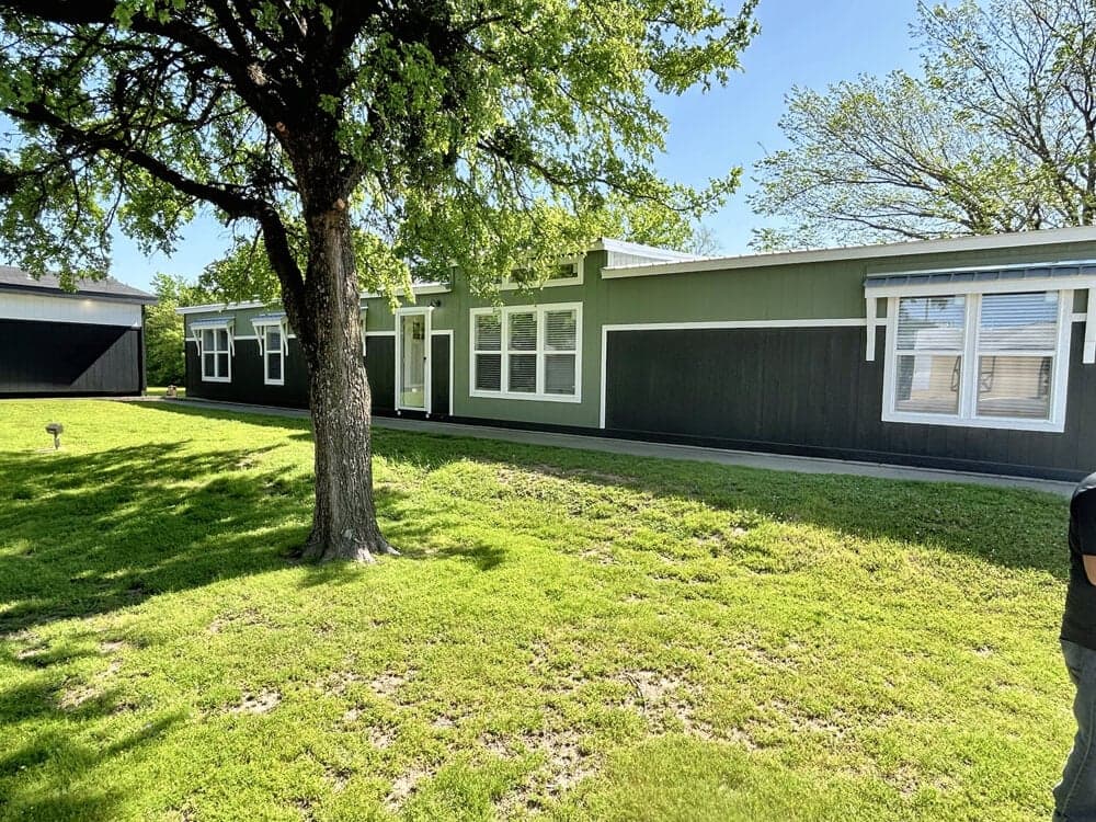 The big josh hero, elevation, and exterior home features