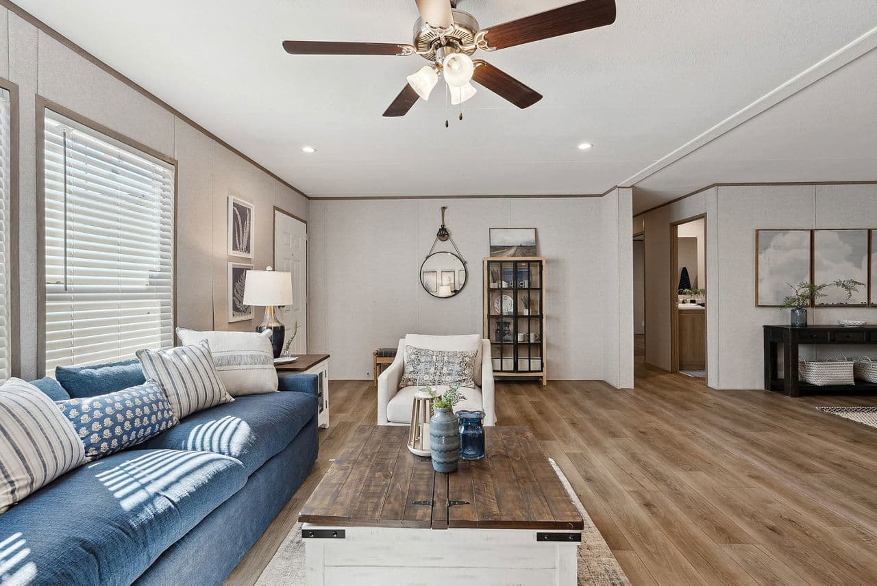 Prime pinnacle 135 interior home features