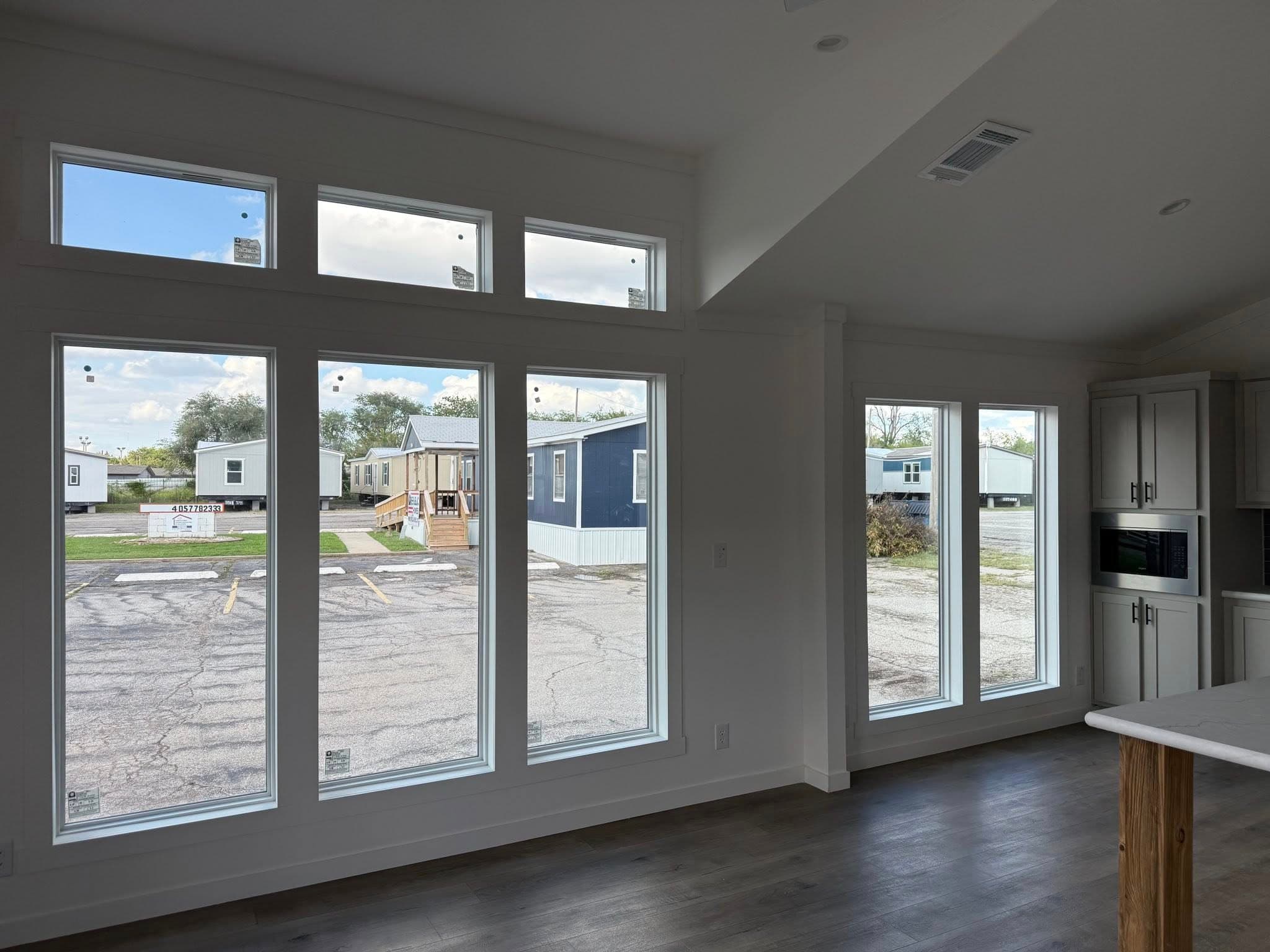 Champion d1868b interior home features