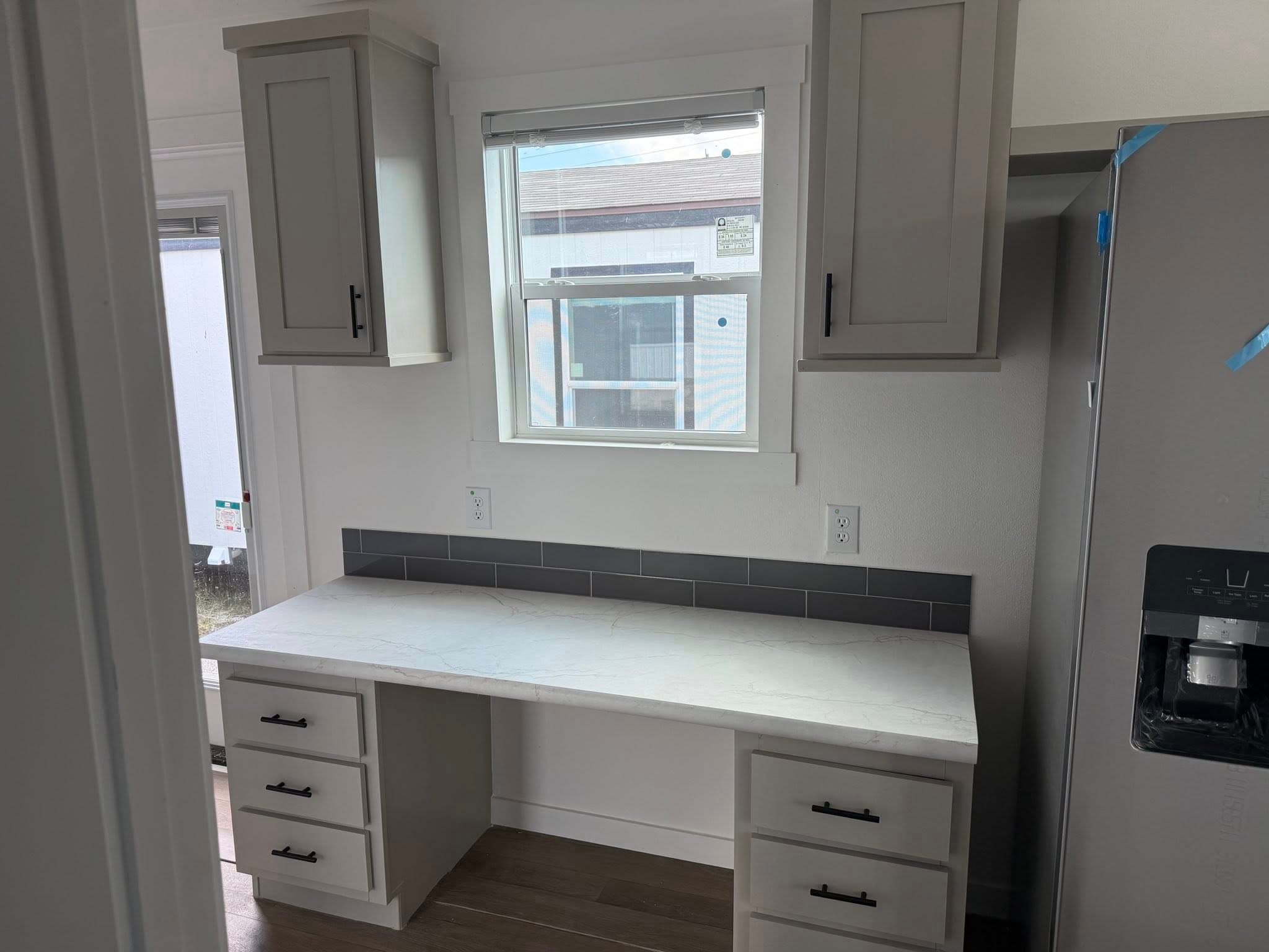 Champion d1868b interior home features