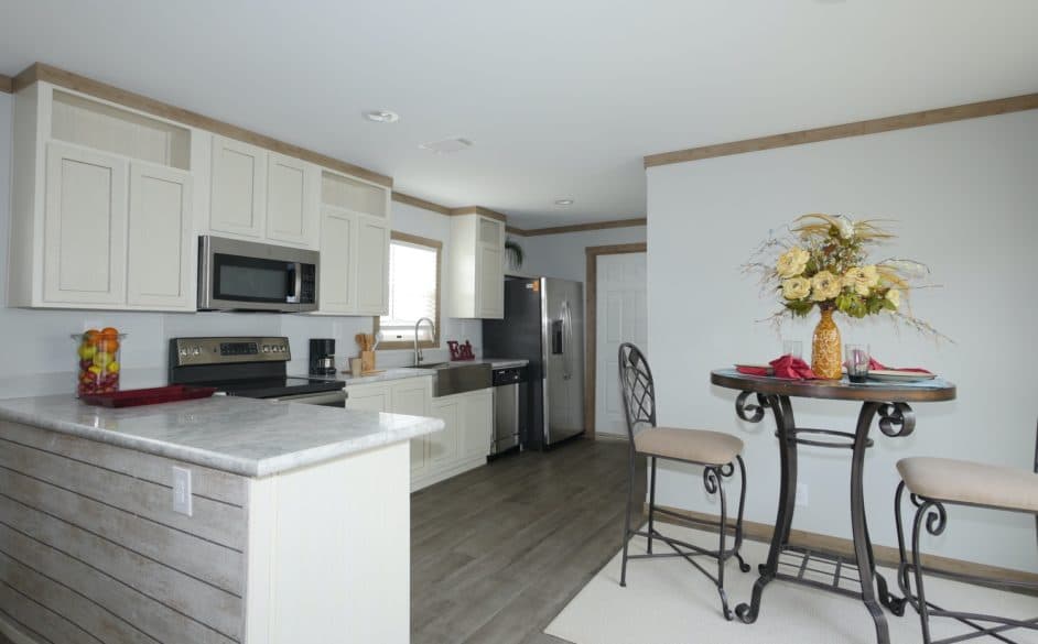 Gabriella 9576 kitchen and hero home features