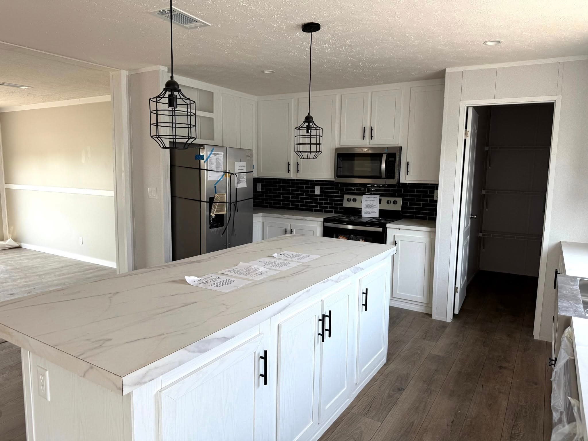 Valumax32684f kitchen home features