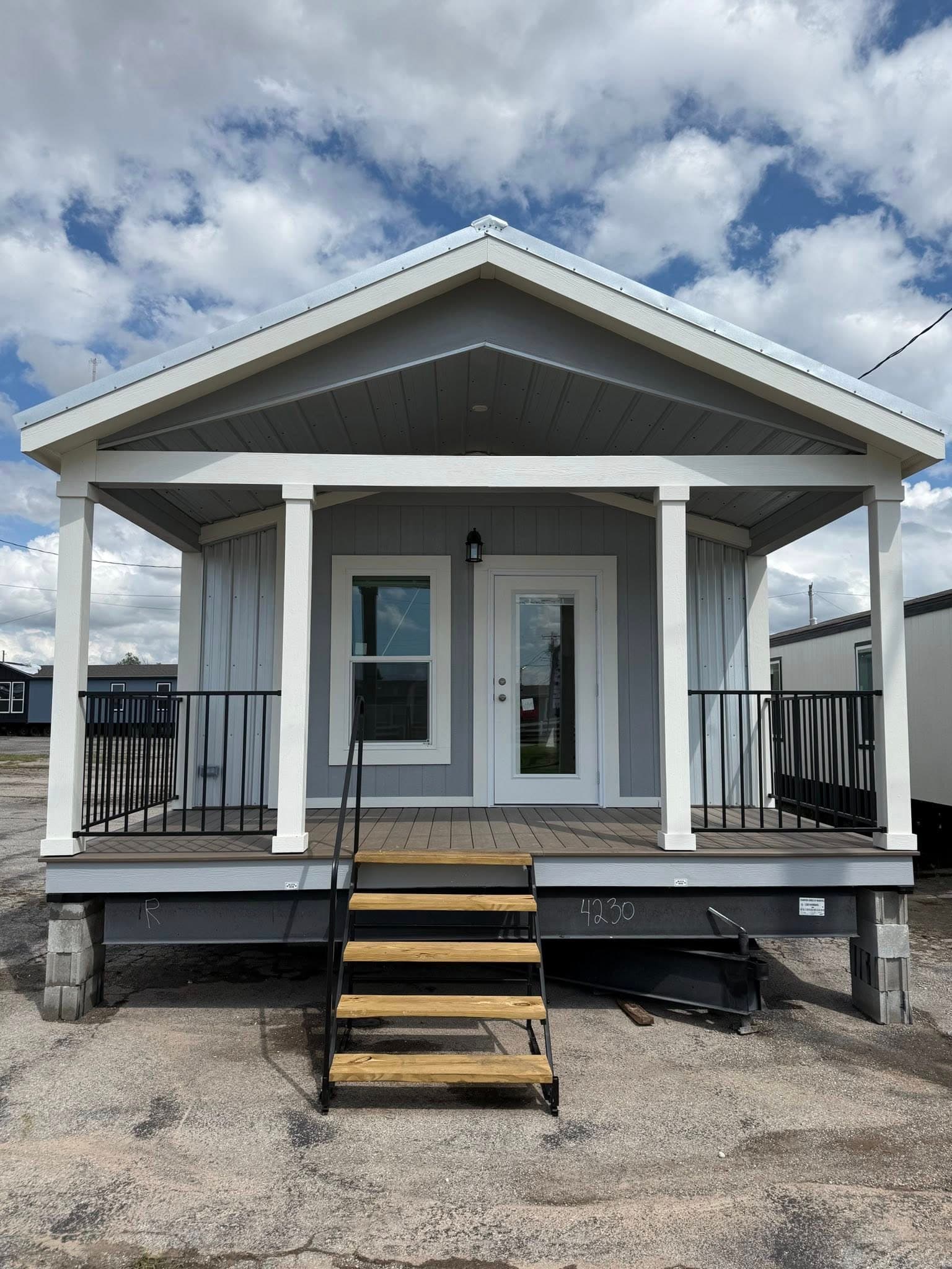 Champion d1868b hero home features