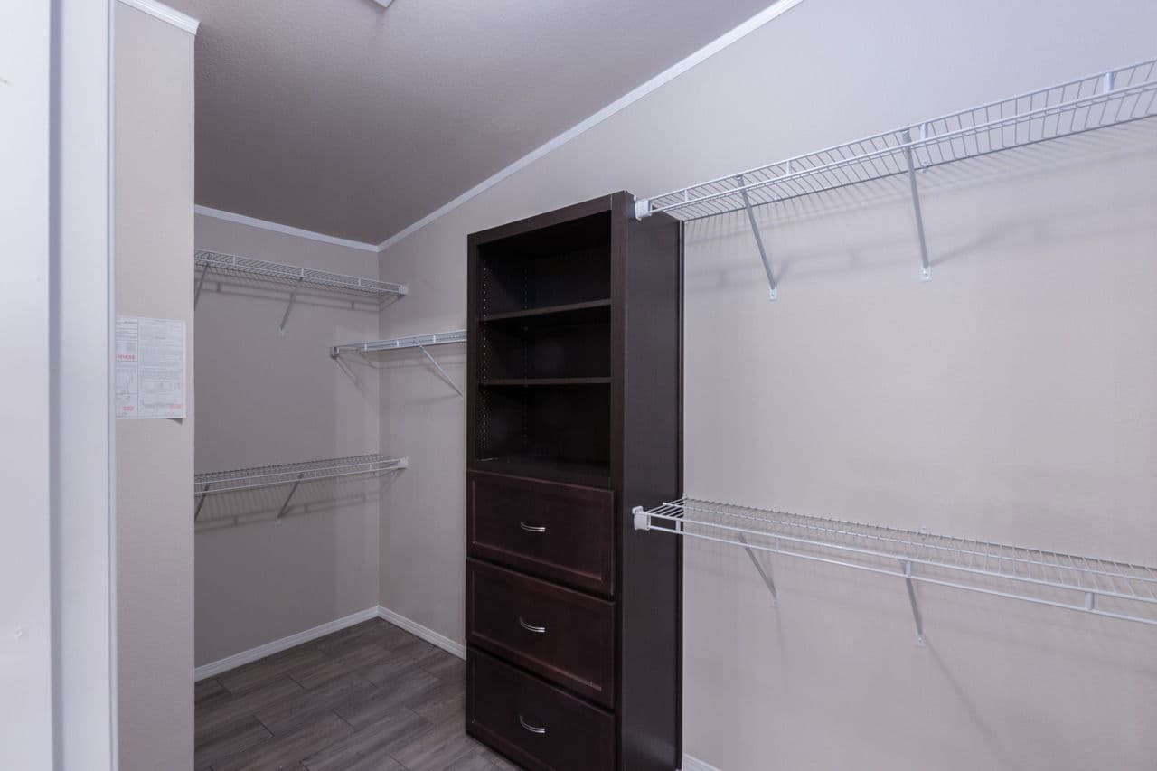 Big bend 32764g interior home features