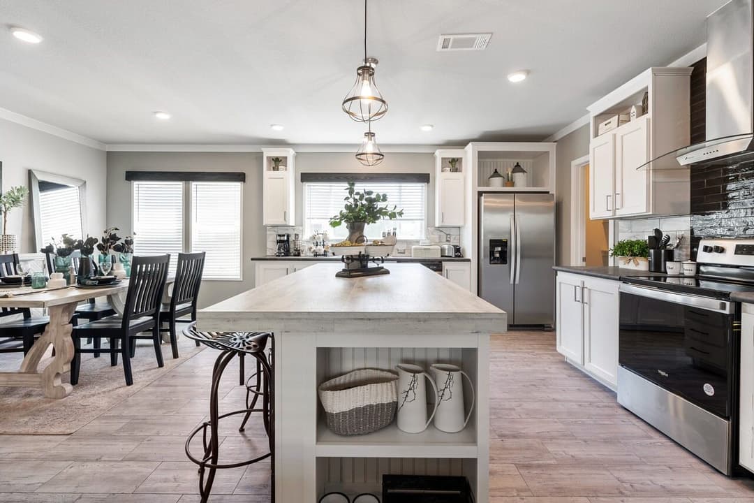Urban value 32563a kitchen home features