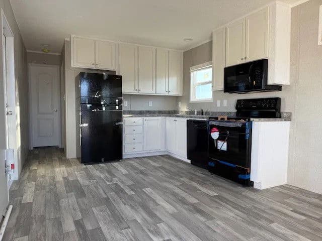 The jackson kitchen home features