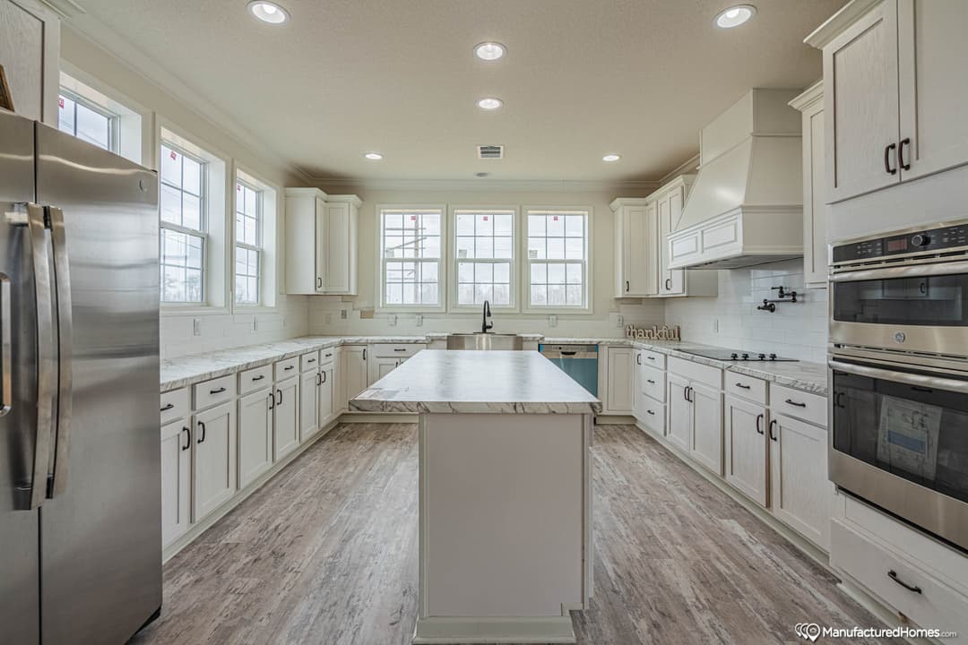 Jasmine i kitchen home features