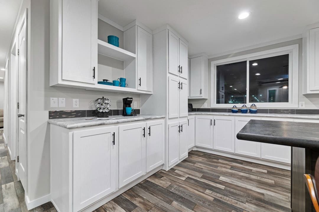 K2 edge kitchen home features