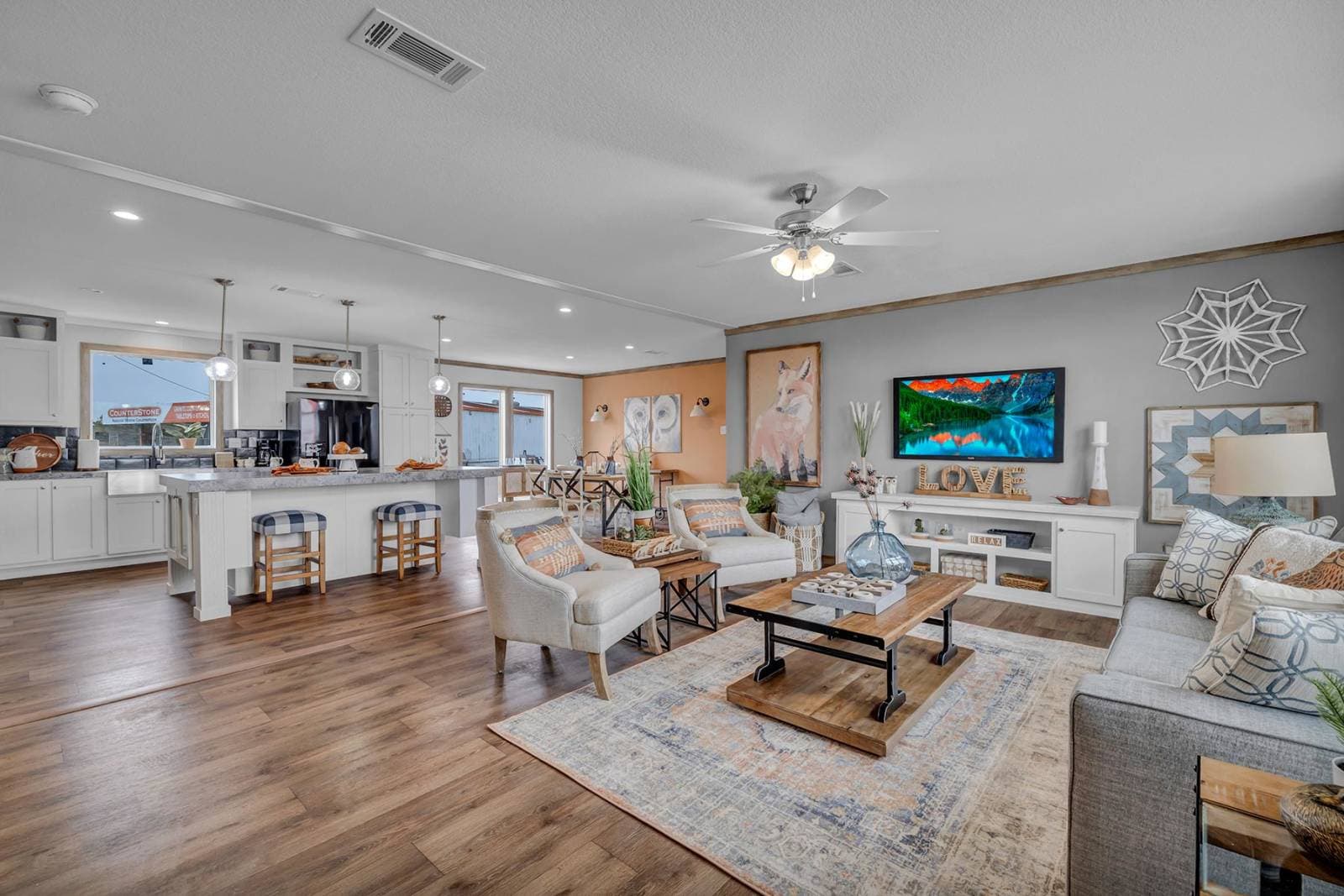 Csd3264l interior home features