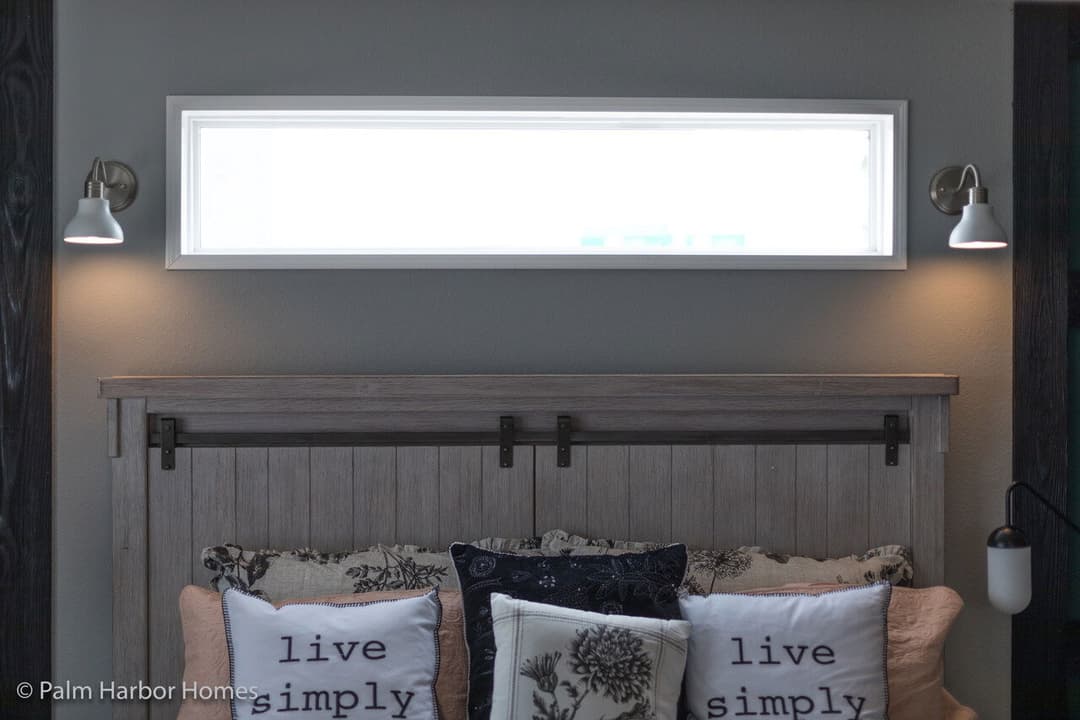 Vintage farmhouse 32643c bedroom home features