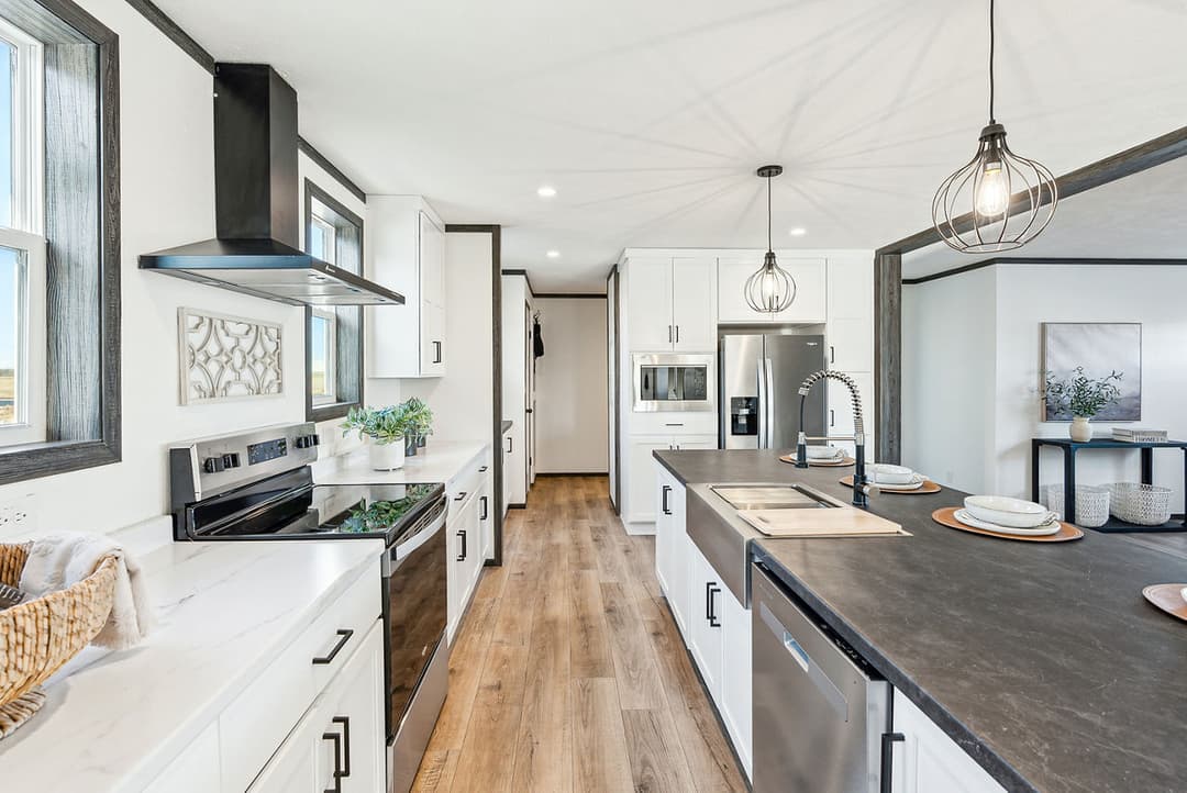 Embrace warmth 233 kitchen home features