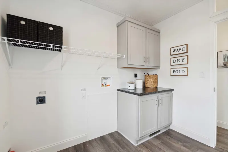 Orion interior home features