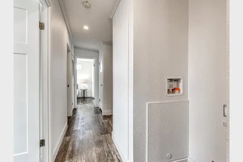 Contemporary cabin a701 interior home features