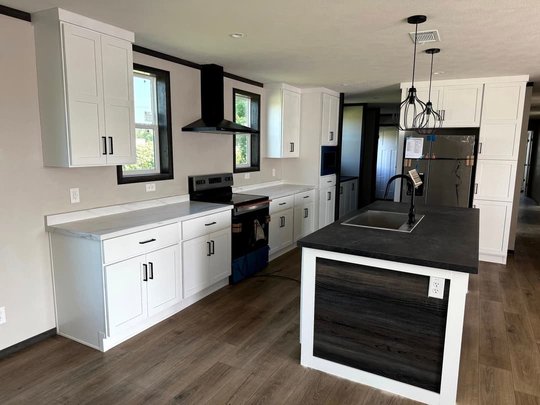 Skyline embrace 3276 kitchen home features