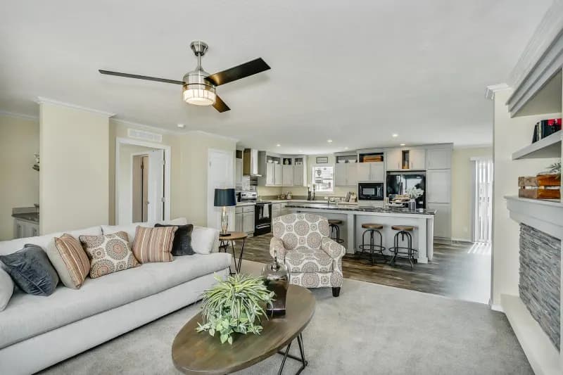 Prairie dune 8978 interior home features