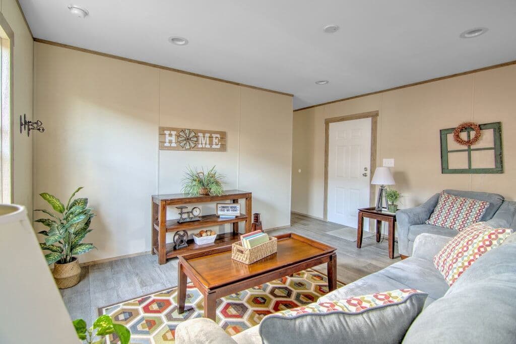 Carina 9270 interior home features