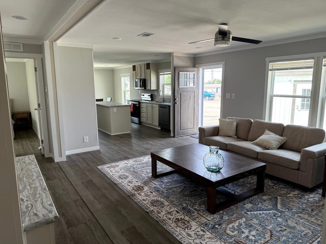 The hoover interior home features