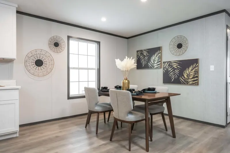 Embrace sunlight 233 interior home features