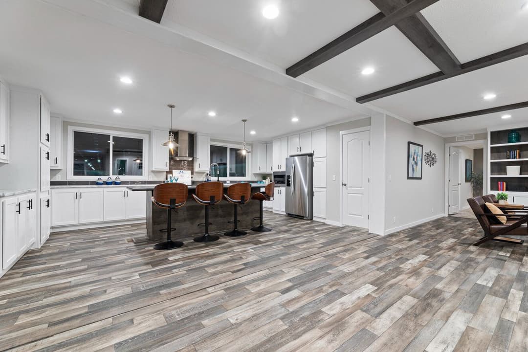 K2 edge interior home features