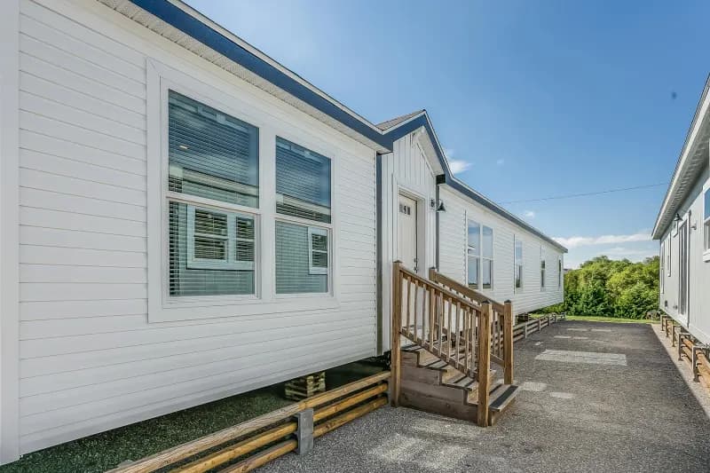 Prairie dune 8978 elevation and exterior home features