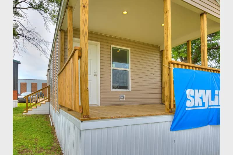 Prairie dune 8312 exterior home features