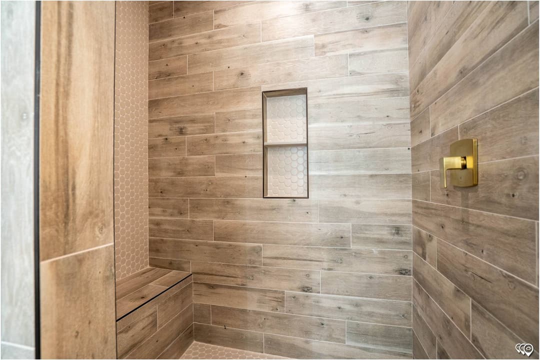 The piney branch bathroom home features